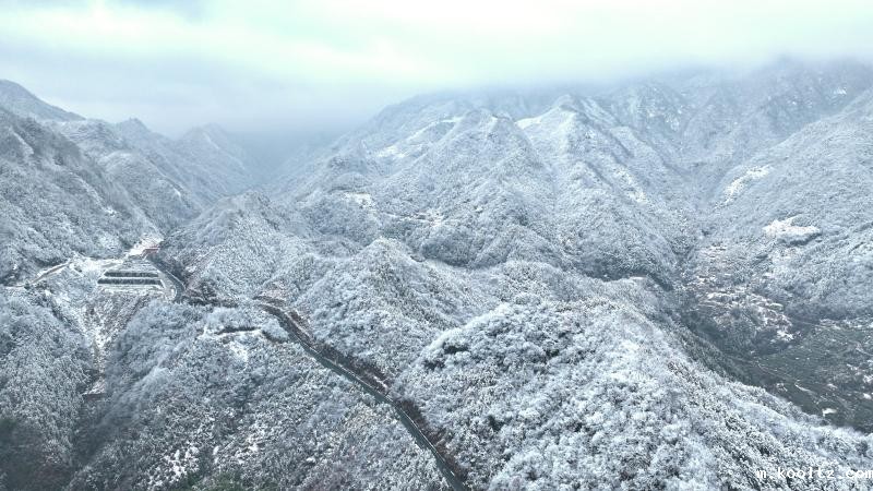 晓天镇：雪后江山更妖娆